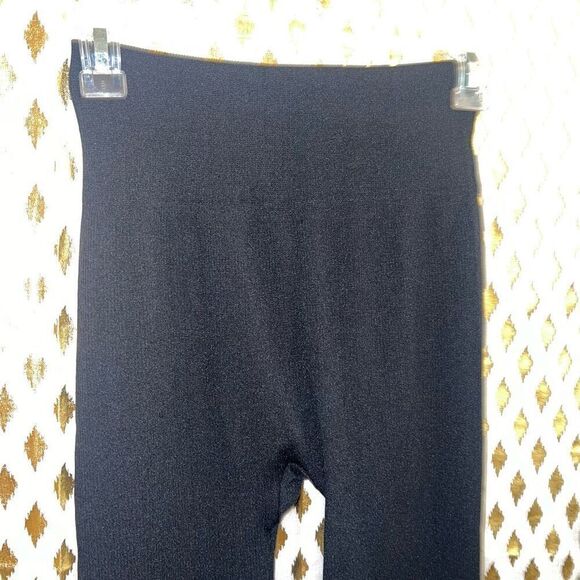 Bundle set of pants pink flowy and seamless leggings size L - Picture 12 of 12